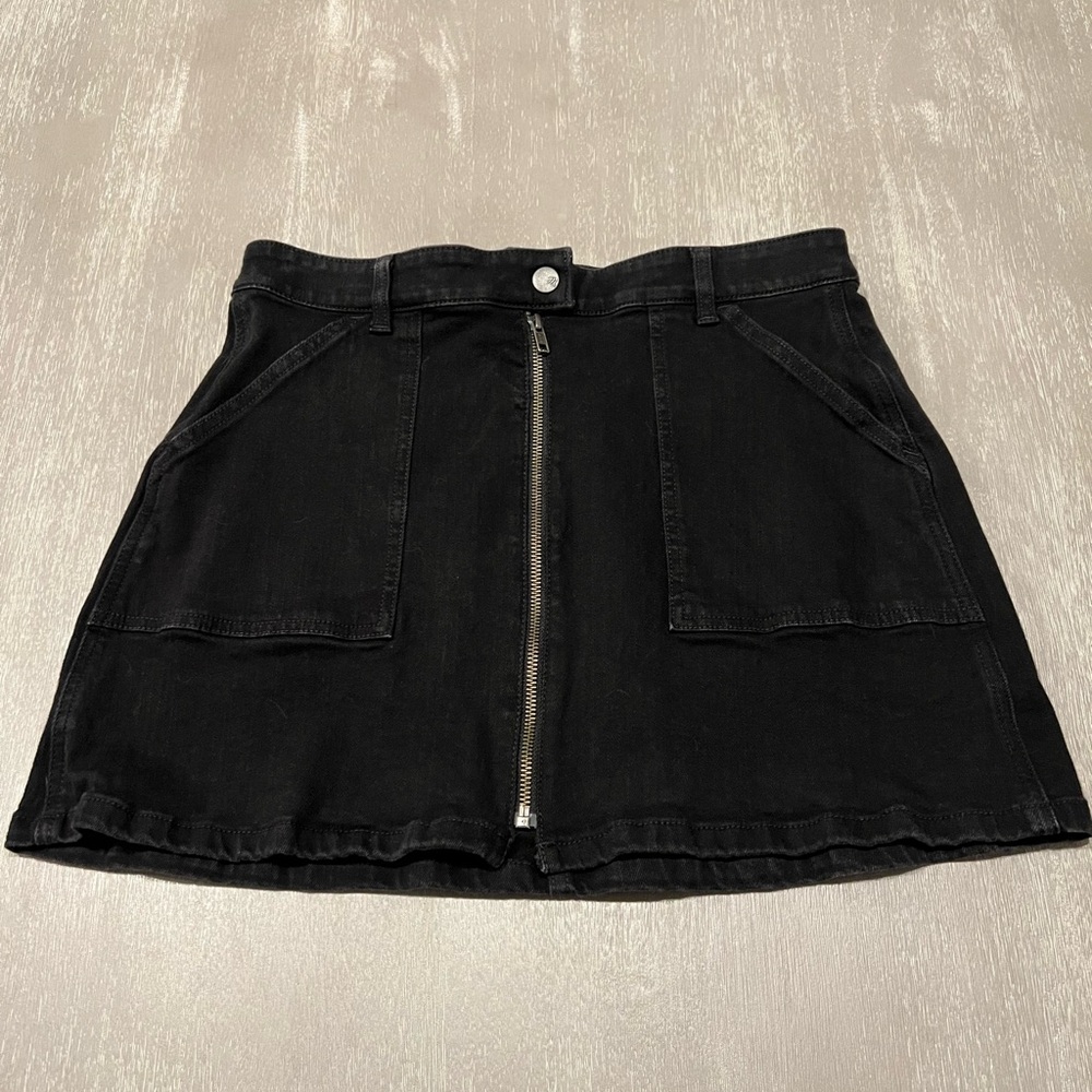 Madewell Black zipper Denim jeans Skirt size 30